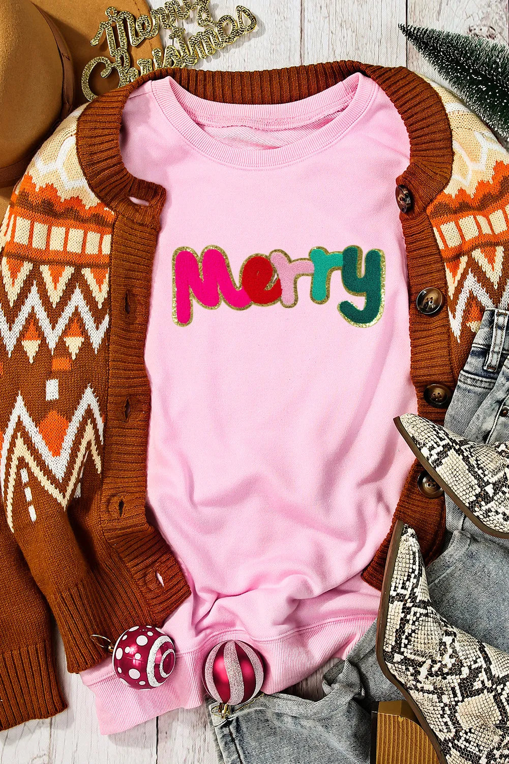 Merry Simple Patch Pink Sweatshirt